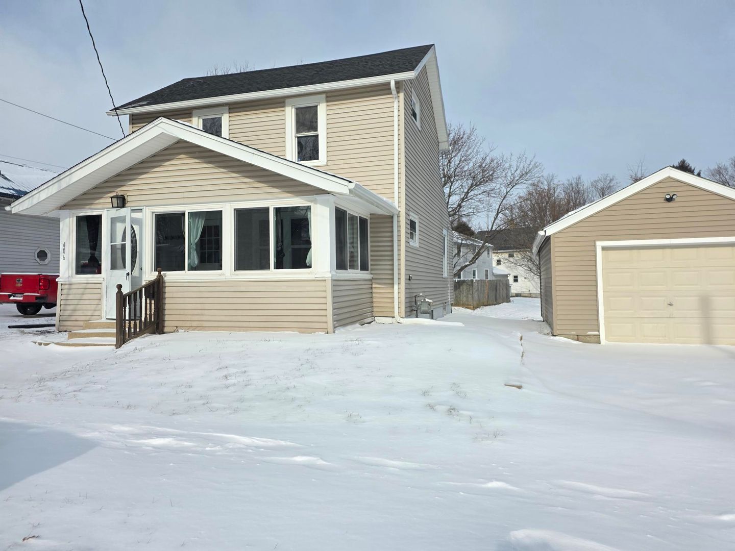 Ashland House: 406 E. Liberty St