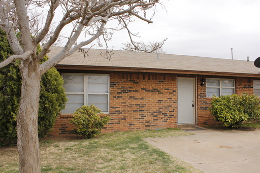 6513 21st A 2 bed 1.5 bath – photo 1
