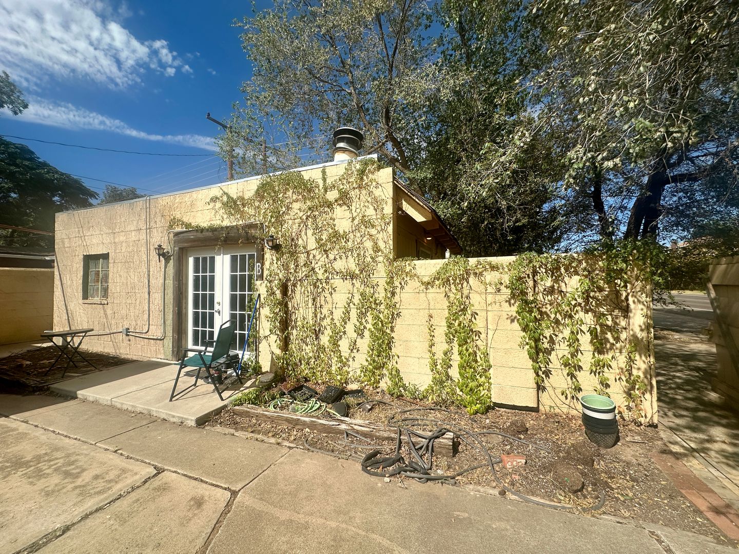 Lubbock Multiplex: 2702 23rd Street - Rear B