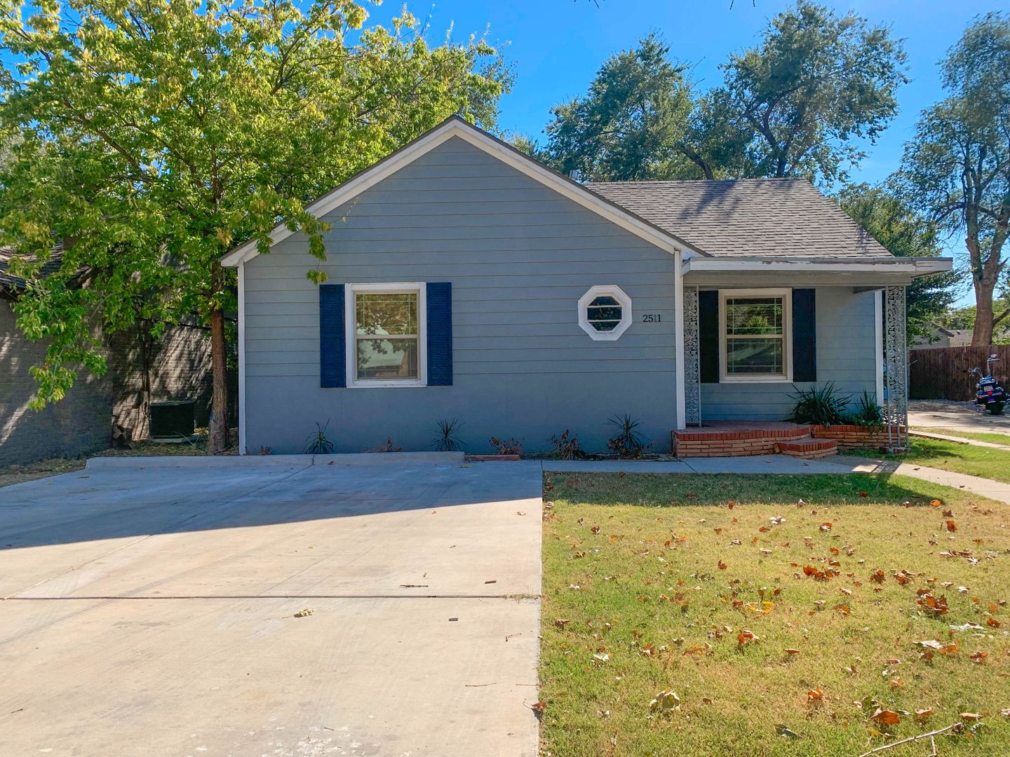 Lubbock House: 2511 23rd St