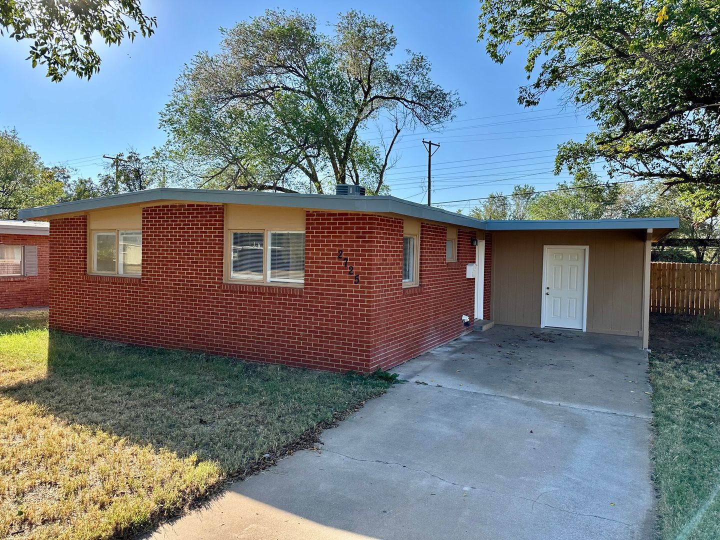 Lubbock House: 2725 62nd Street