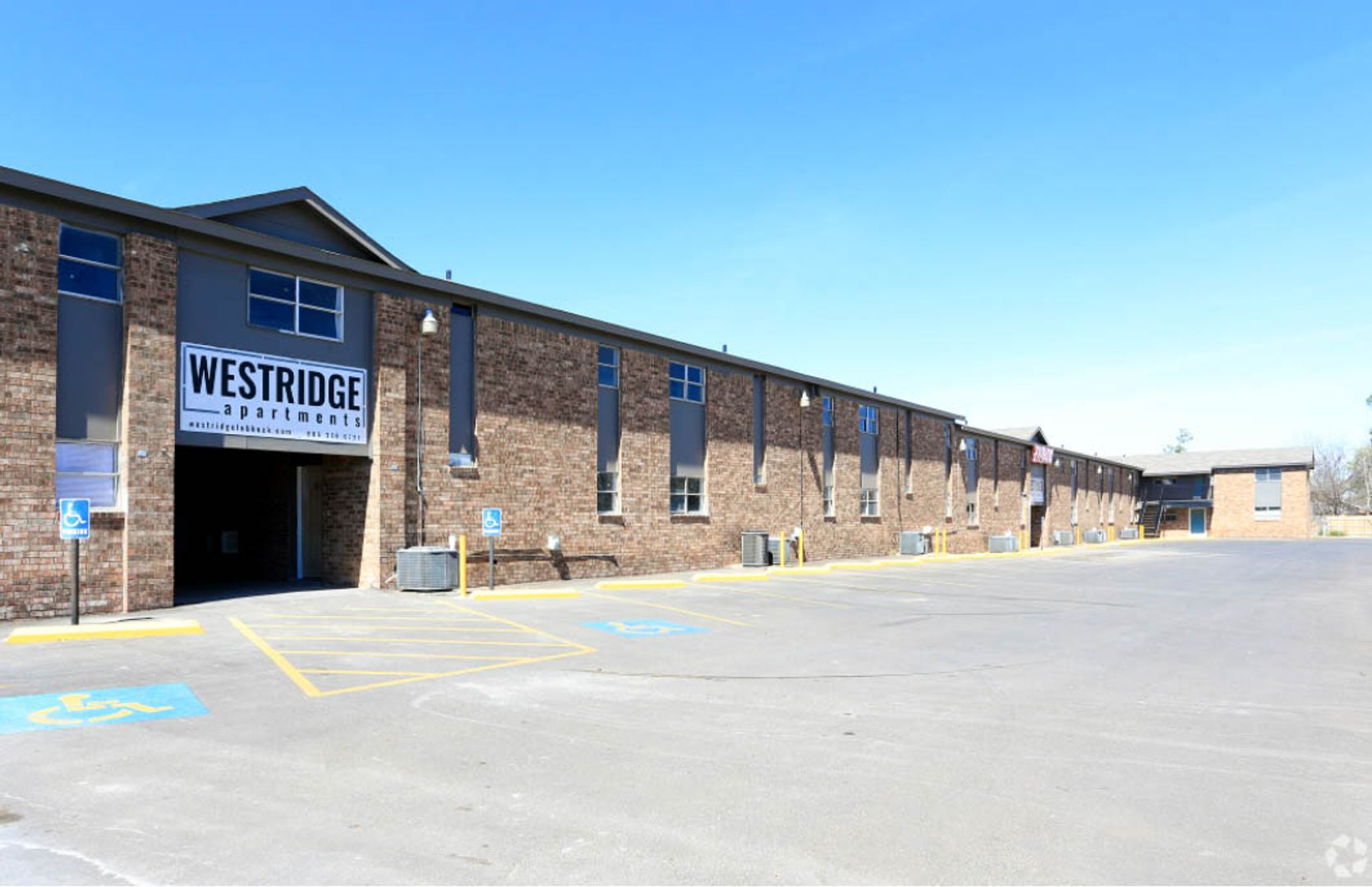 Lubbock Apartment: 1606 Elkhart Ave