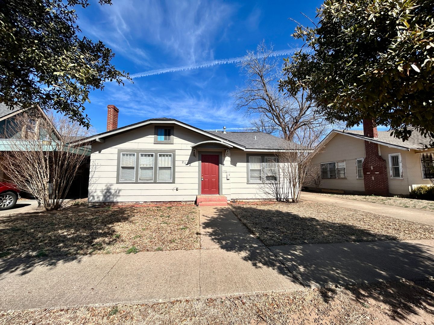 Lubbock Apartment: 2122 16th Street