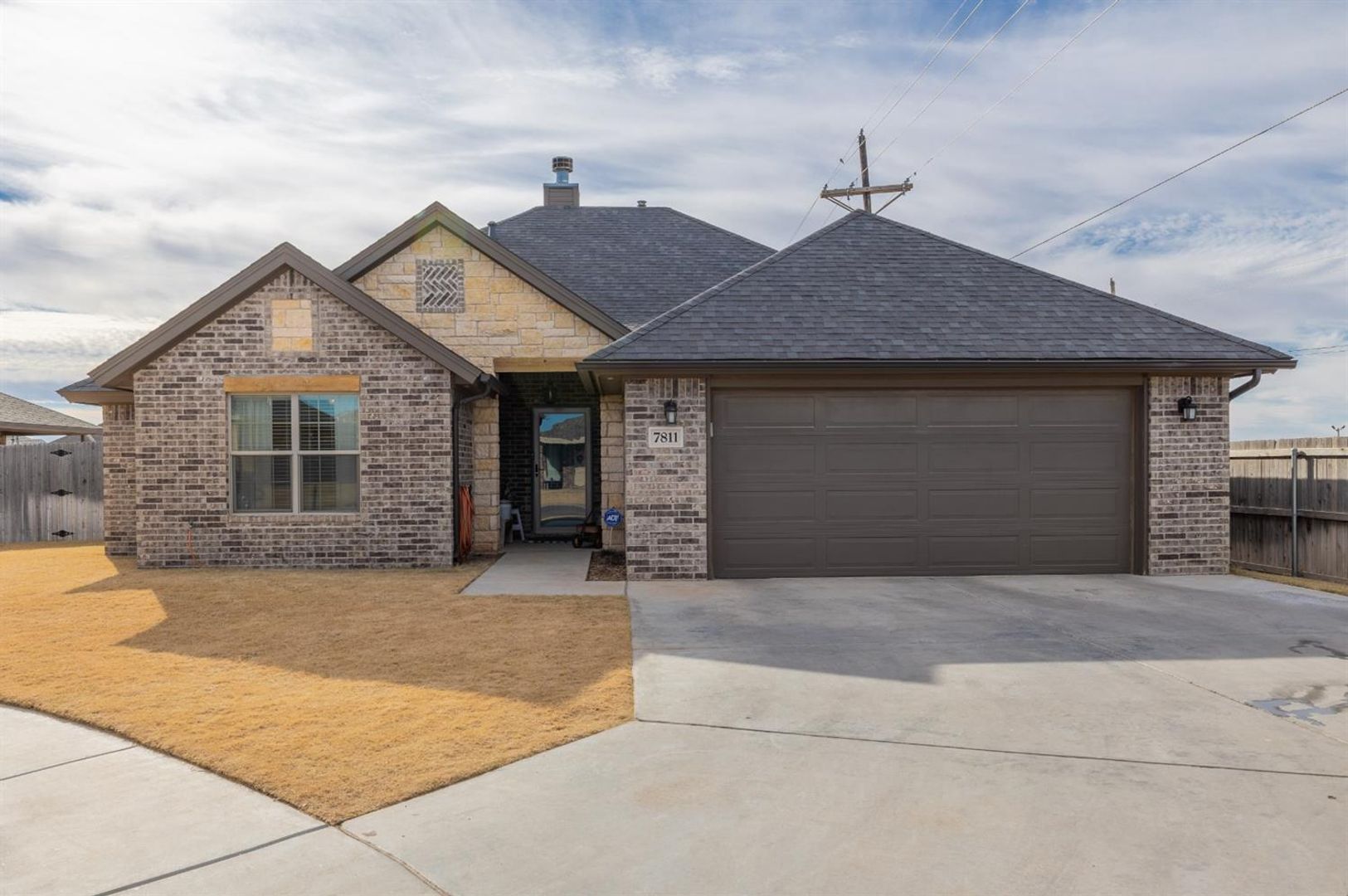 Lubbock House: 7811 86th St