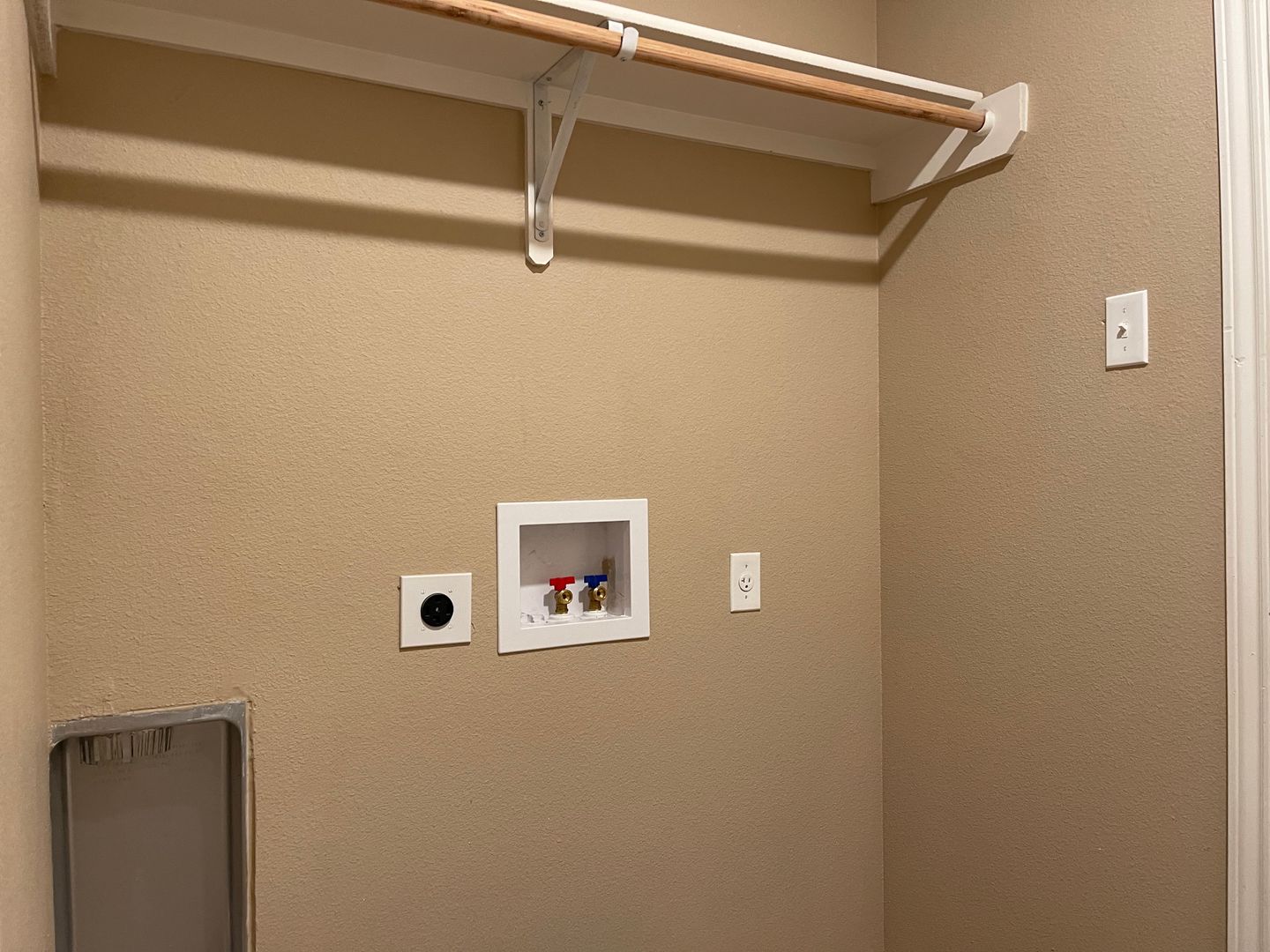Wolfforth Apartment: 1019 Preston Trails