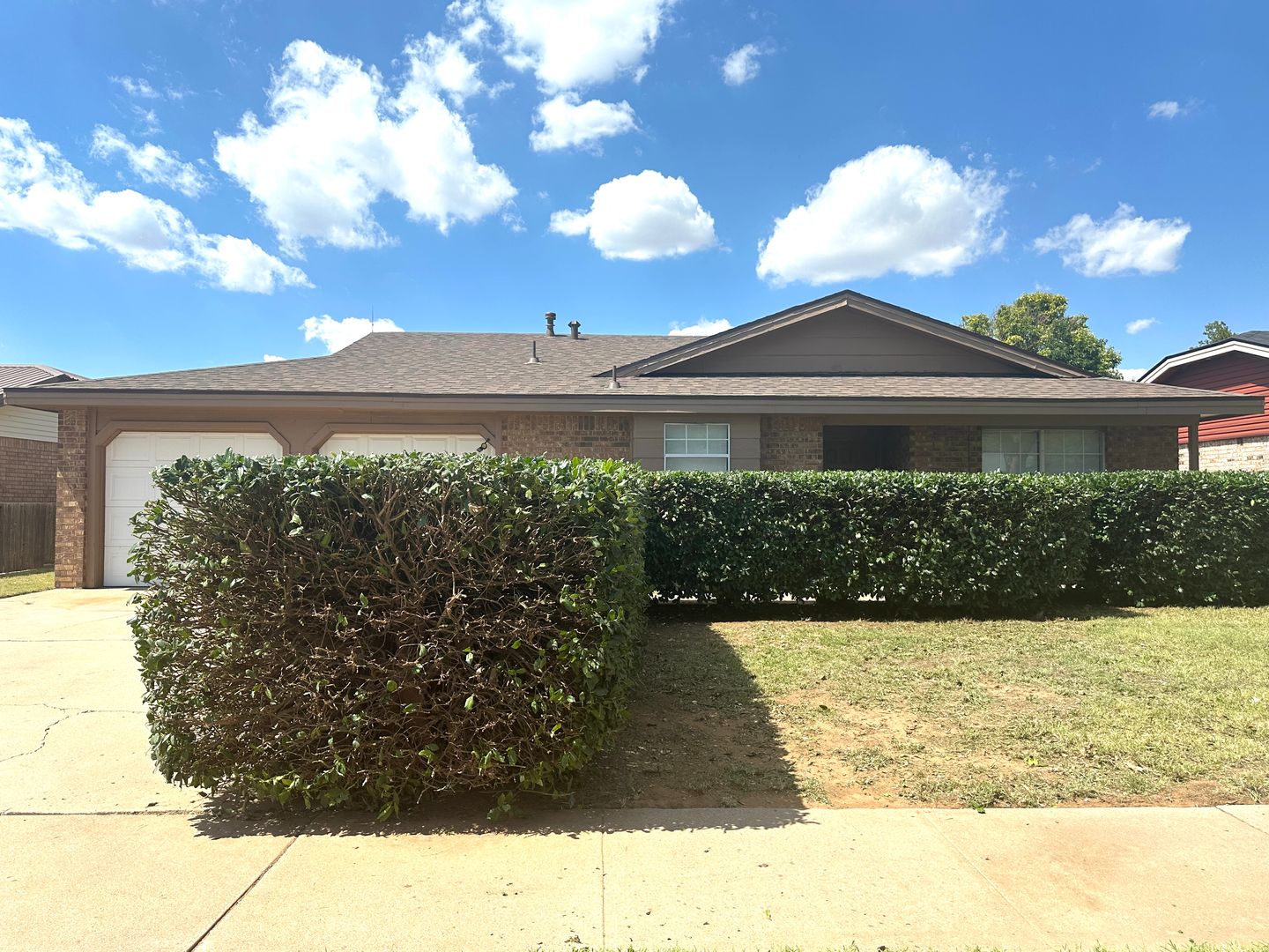 Lubbock House: 2210 88th Street