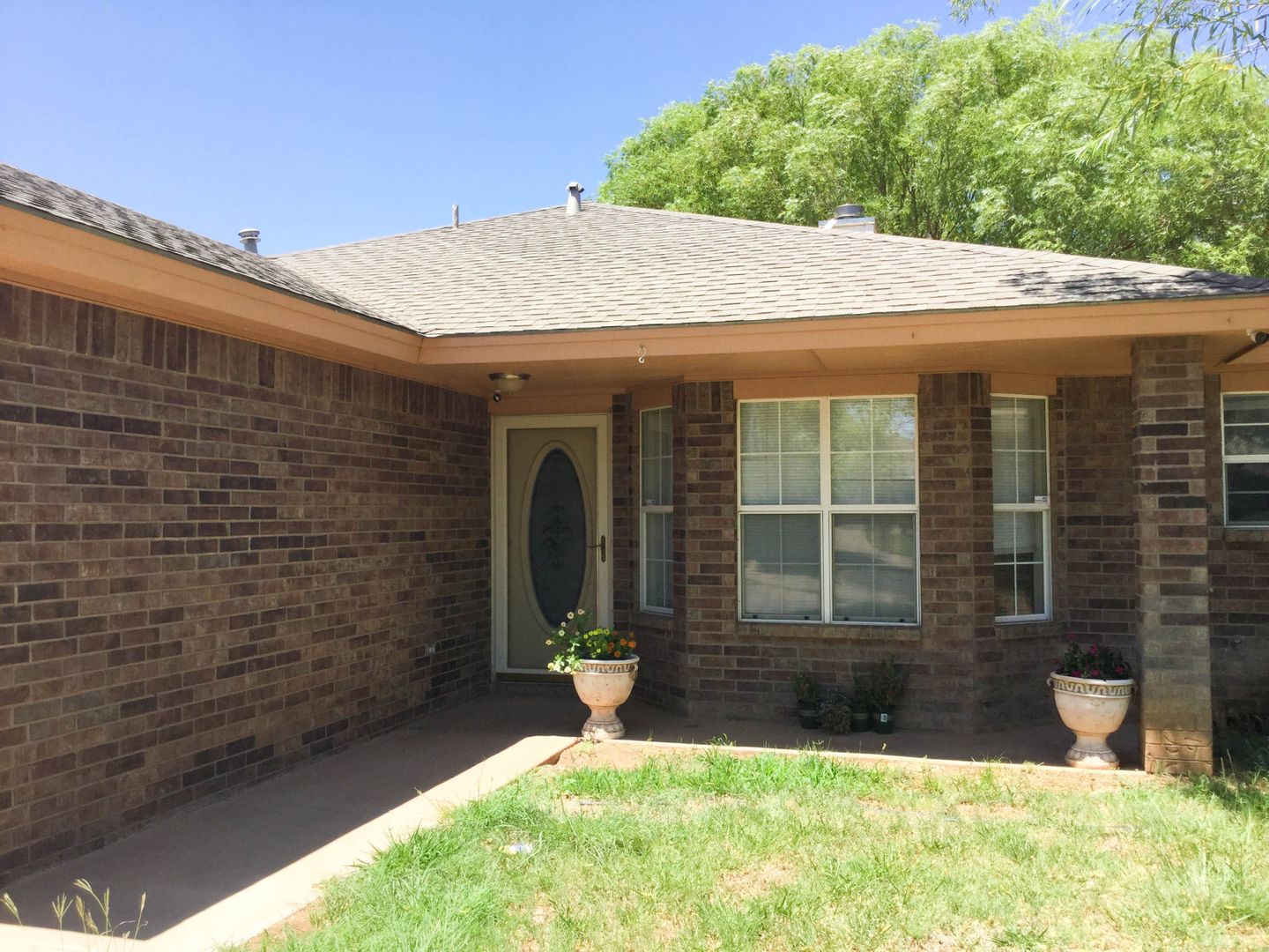 Lubbock House: 6230 6th St