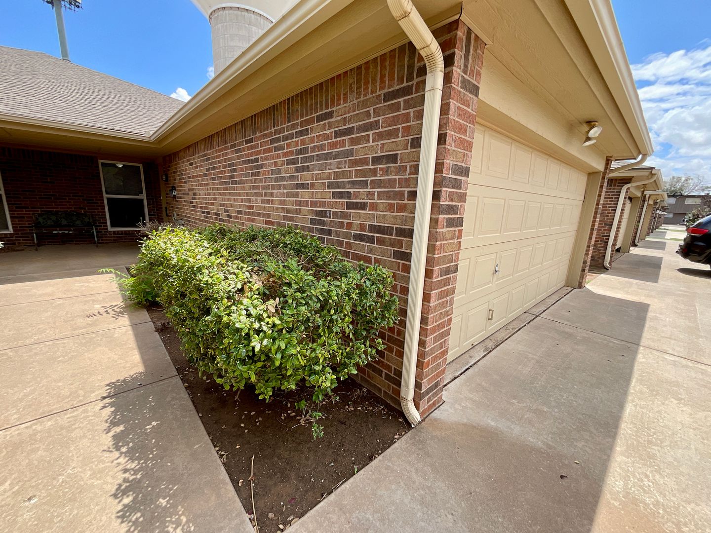 Lubbock Apartment: 3415 49th Street