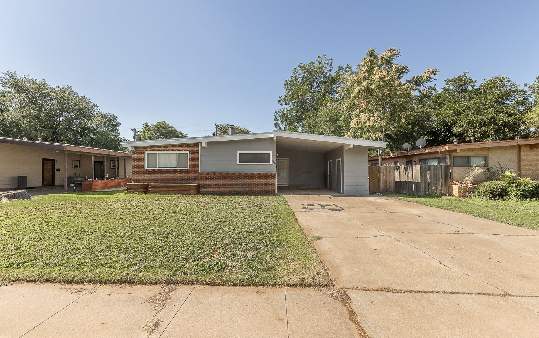 Lubbock House: 4409 44th Street
