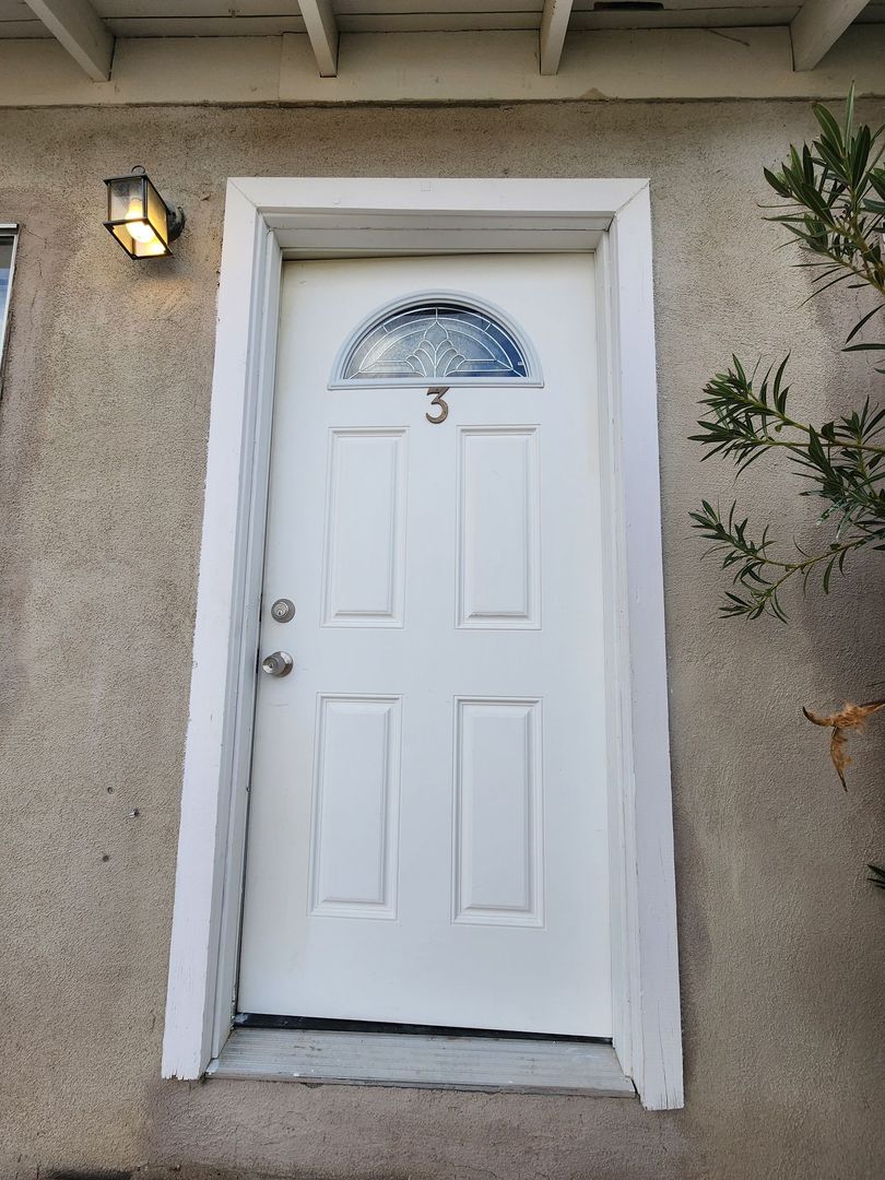 Twentynine Palms Apartment: 73808 Two Mile