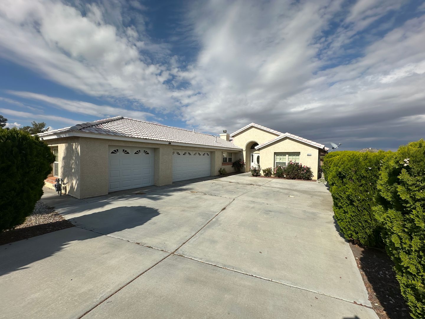 Yucca Valley House: 8520 Bolero Dr