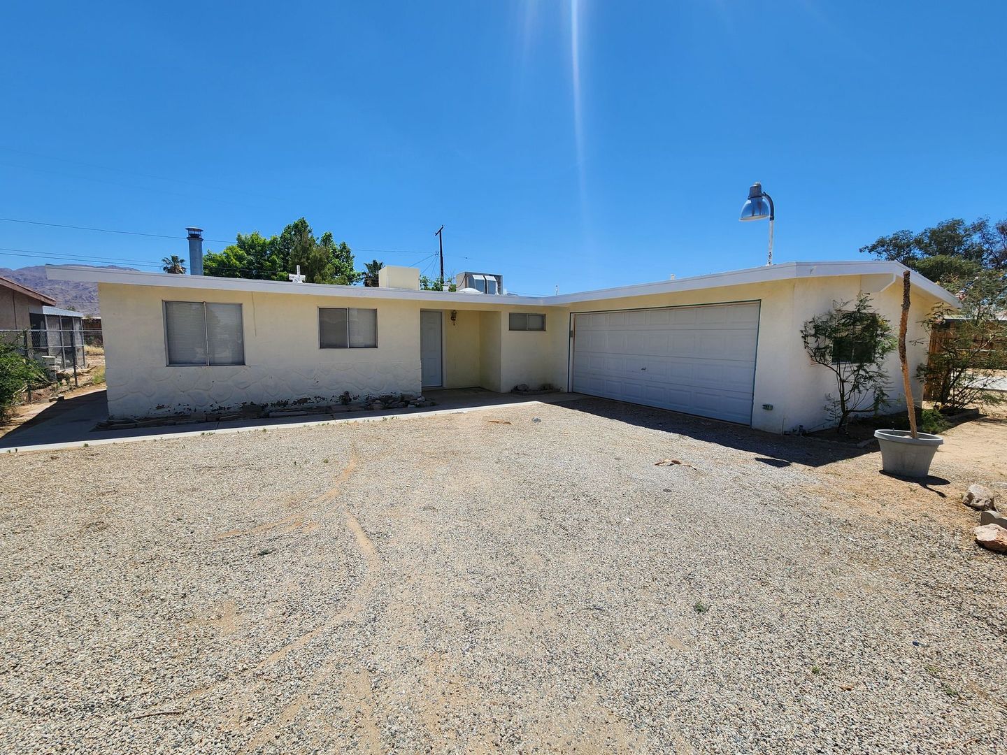 Twentynine palms House: 72255 Sunnyvale