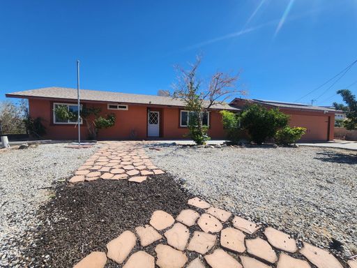 Must See! Spacious 3 Bedroom Home w/ Solar **MOVE IN SPECIAL- $500 OFF FIRST FULL MONTH OF RENT** – photo 1