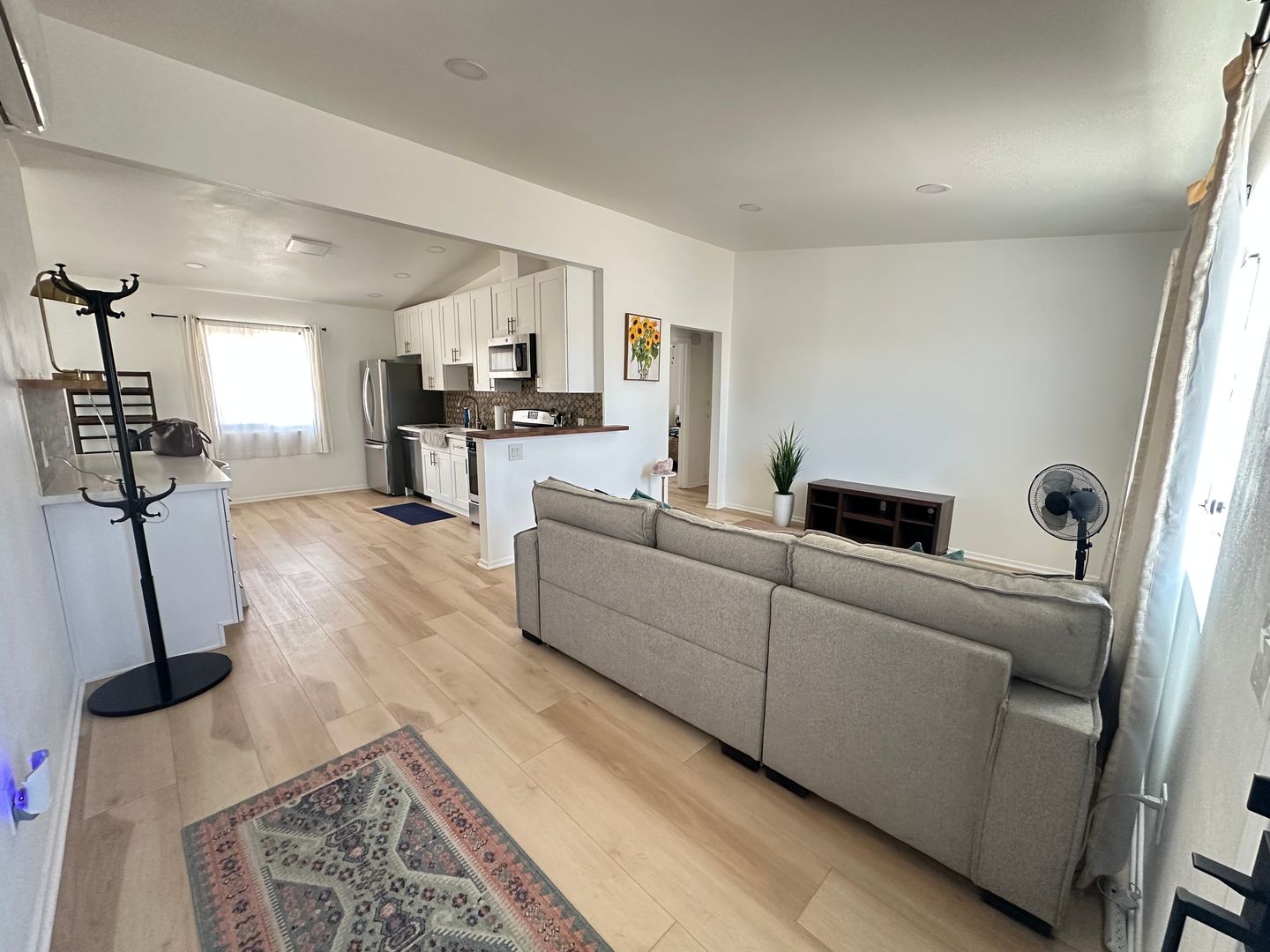 Twentynine Palms House: 5746 Halsey Ave