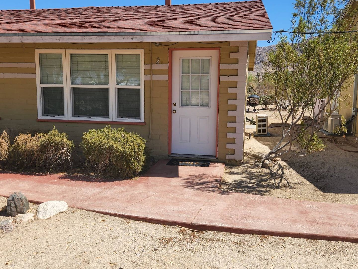 Twentynine Palms Apartment: 6664 Adobe