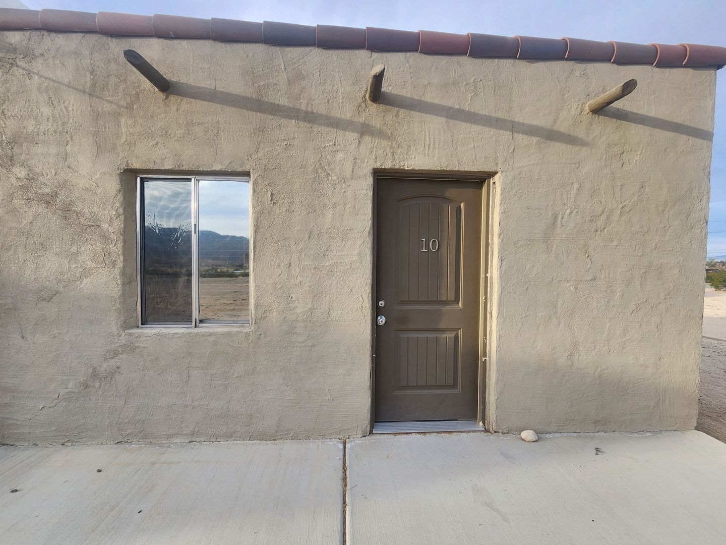 Twentynine Palms Apartment: 73151 Adobe Circle