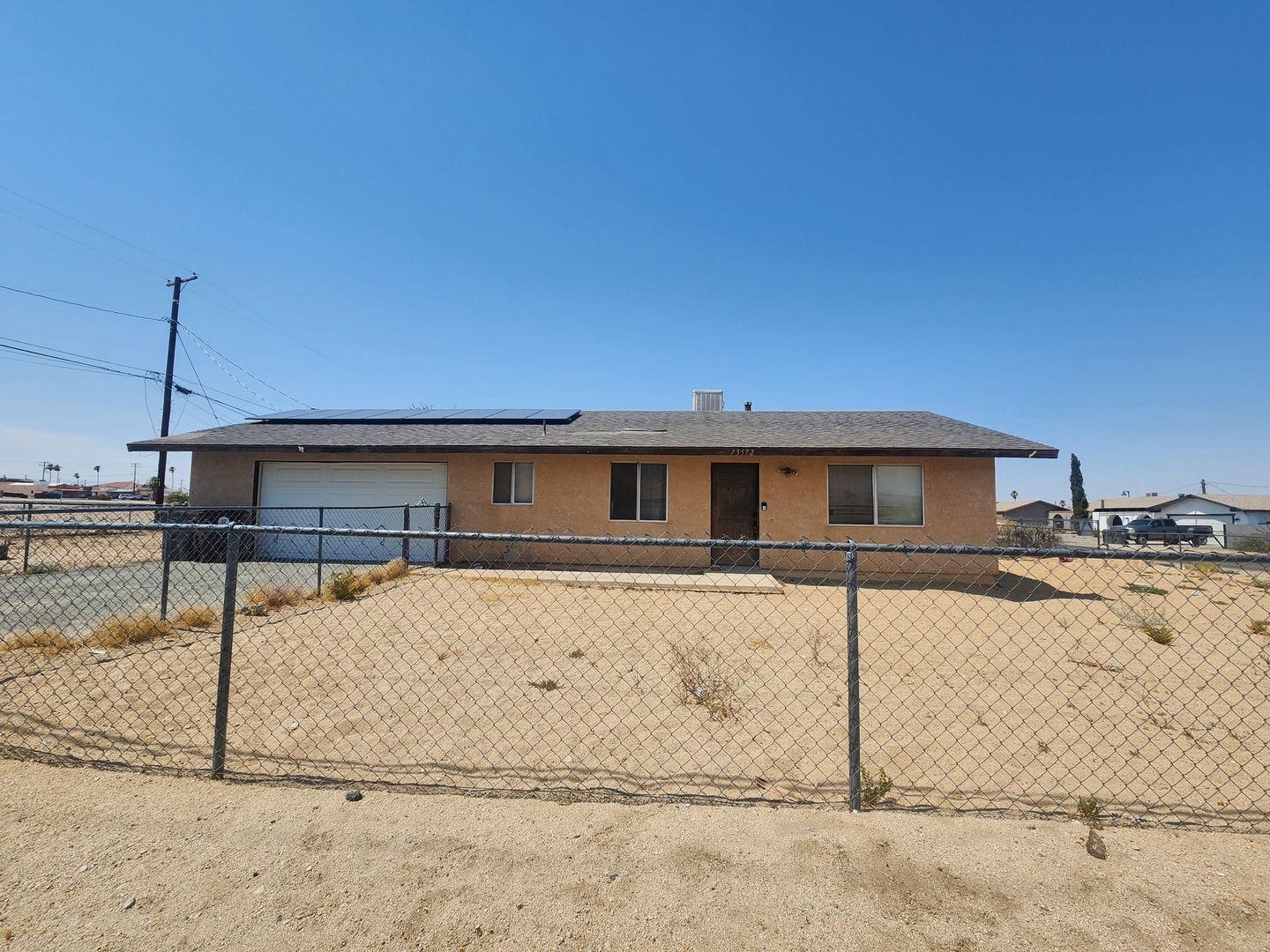 Twentynine Palms House: 73572 Cactus Dr
