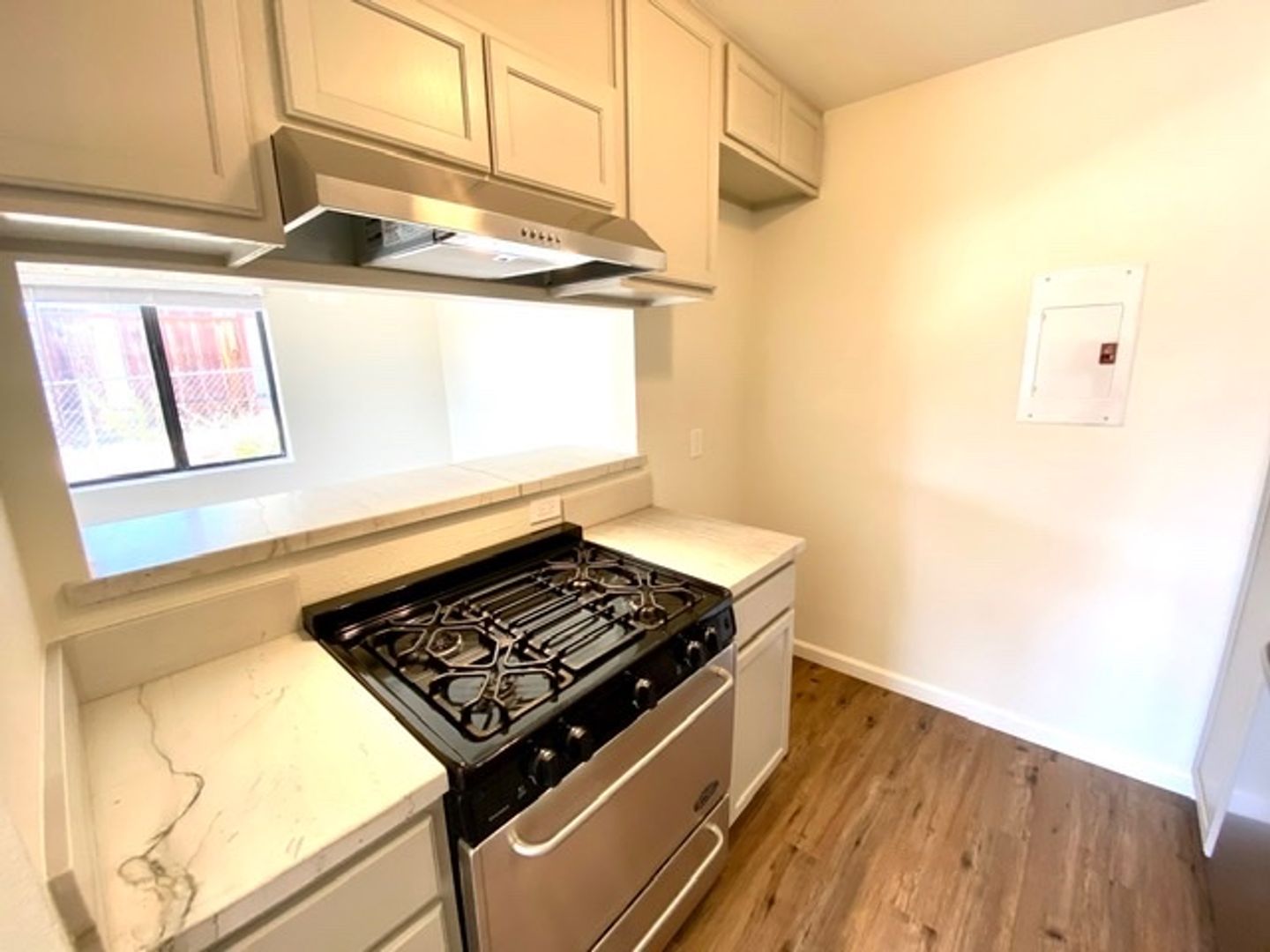 Joshua Tree Apartment: 61737 Desert Air Rd.