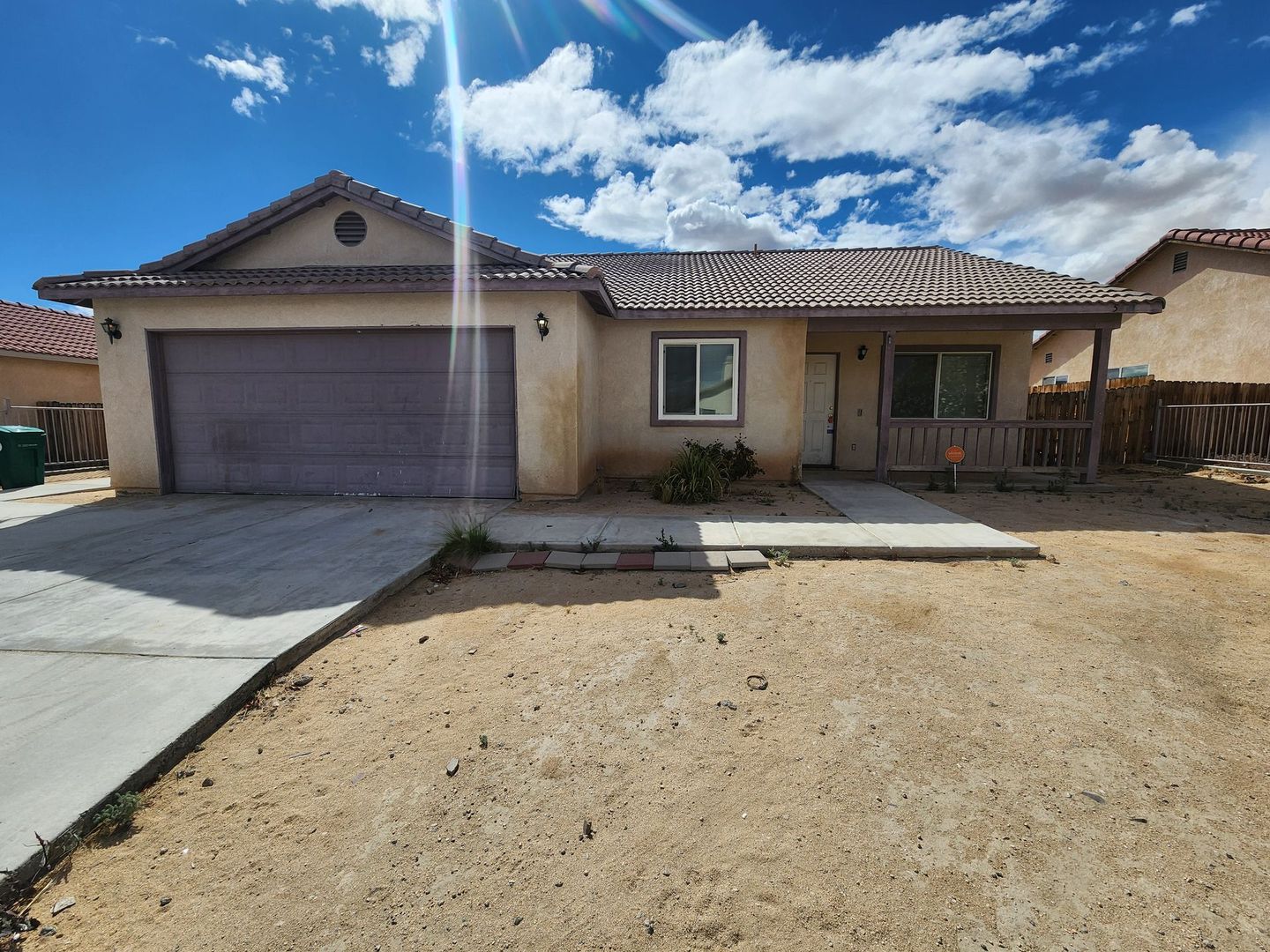 29 Palms House: 5930 Regino Ave