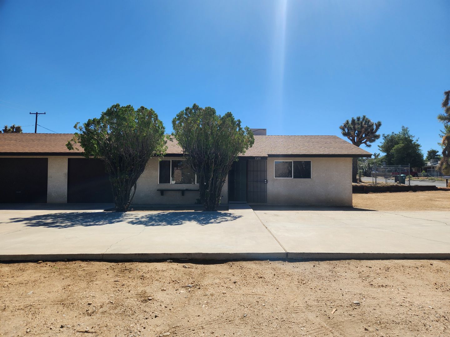 Yucca Valley Apartment: 7375 and 7377 Dumosa