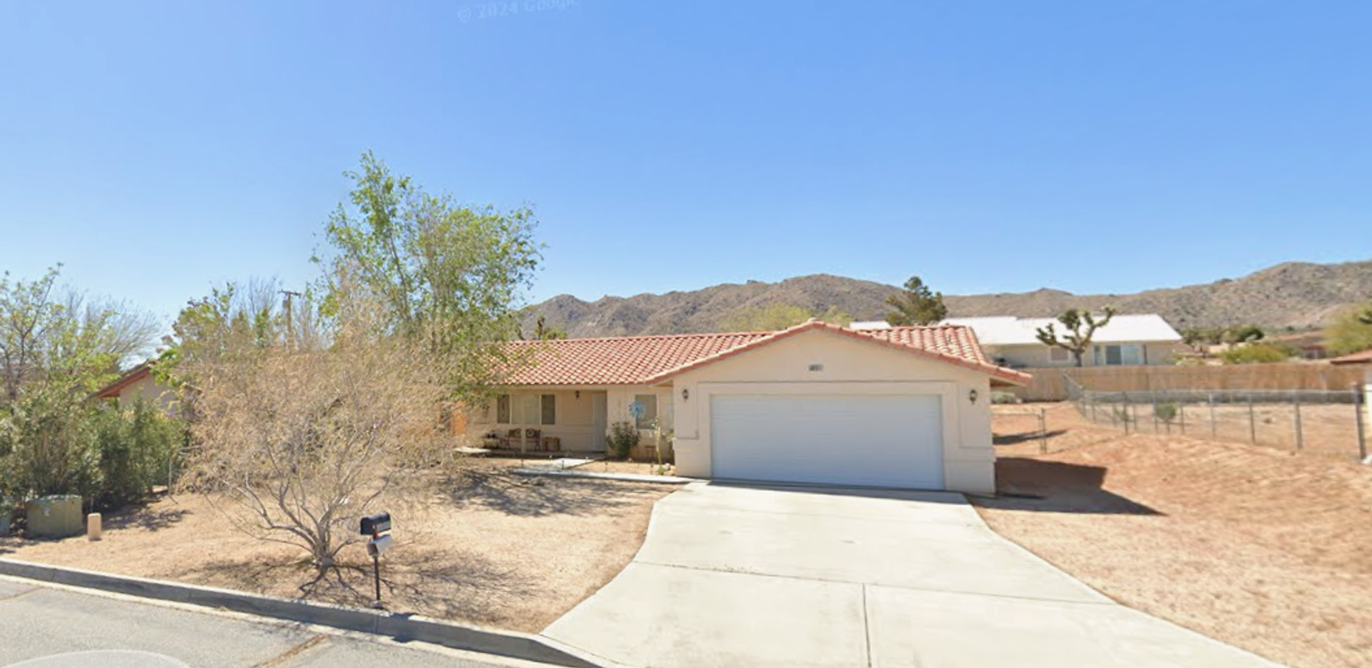 Joshua Tree House: 60151 Chesapeake Dr.