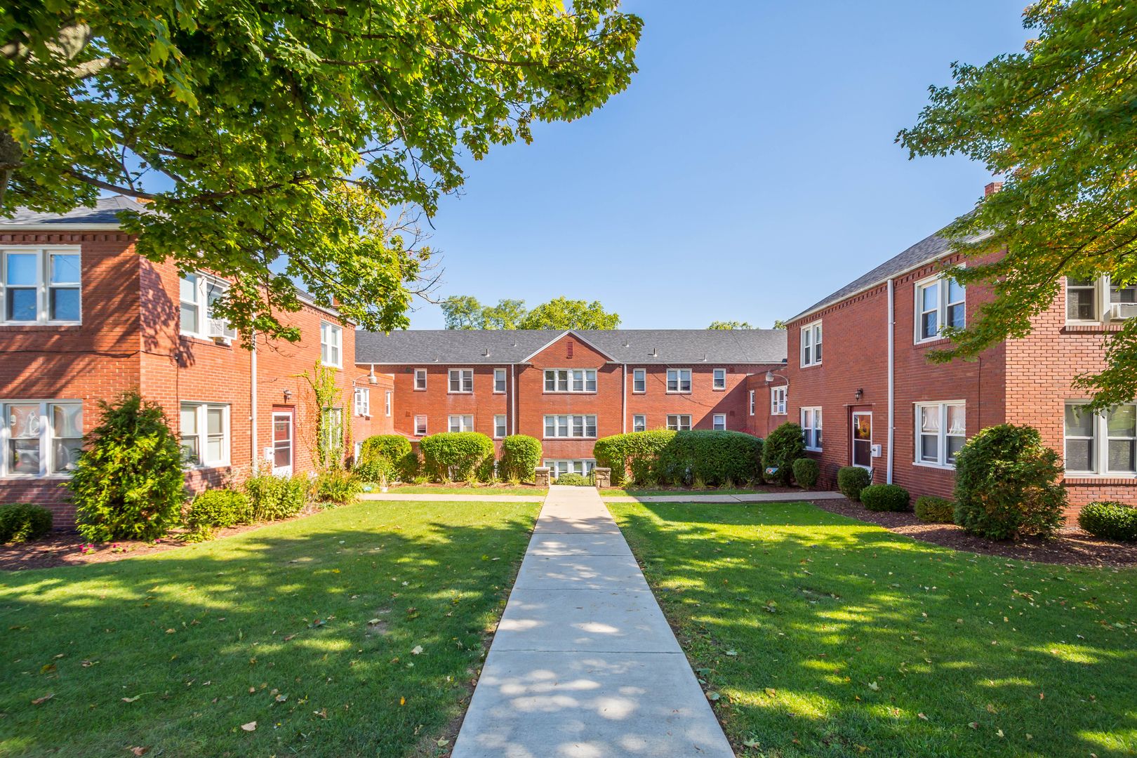 Pittsburgh Apartment: Southcrest Heights Apartments - SCH