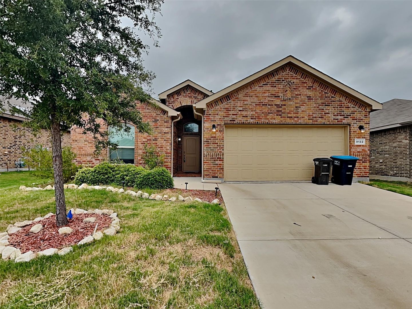 Fort Worth House: 9132 Stormcrow Dr