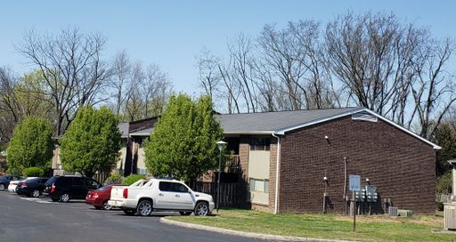 Charming 2 Bedroom, 1 Bath Apartment – Minutes from Nashville – photo 1
