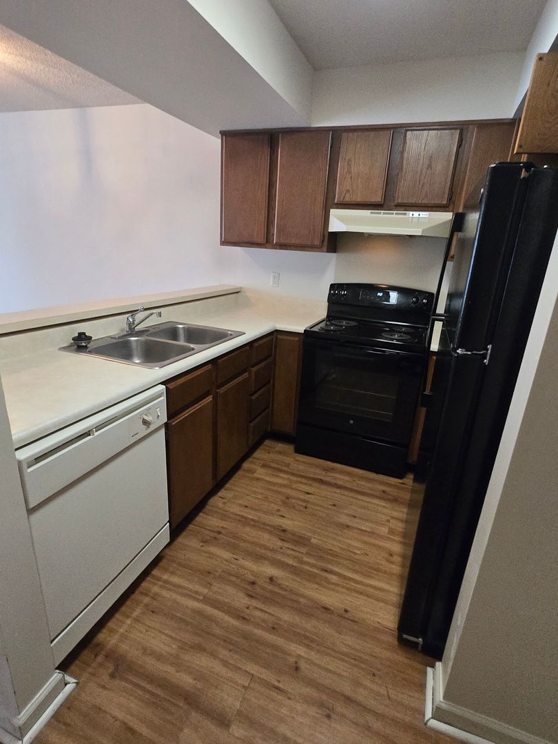 Nashville Apartment: 101 Tusculum Square Drive