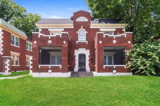 $99 FOR 1ST MONTHS RENT!! Recently Renovated 1 bedroom, 1 bath in Midtown – photo 1