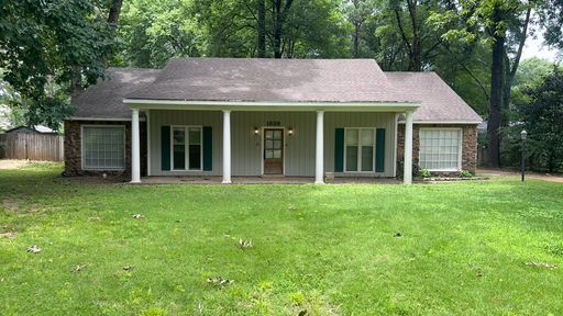 Germantown Home Close to Parks and Shopping – photo 1