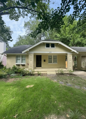 Storybook East Buntyn Bungalow with Renovated Kitchen & Expansive Backyard – photo 1