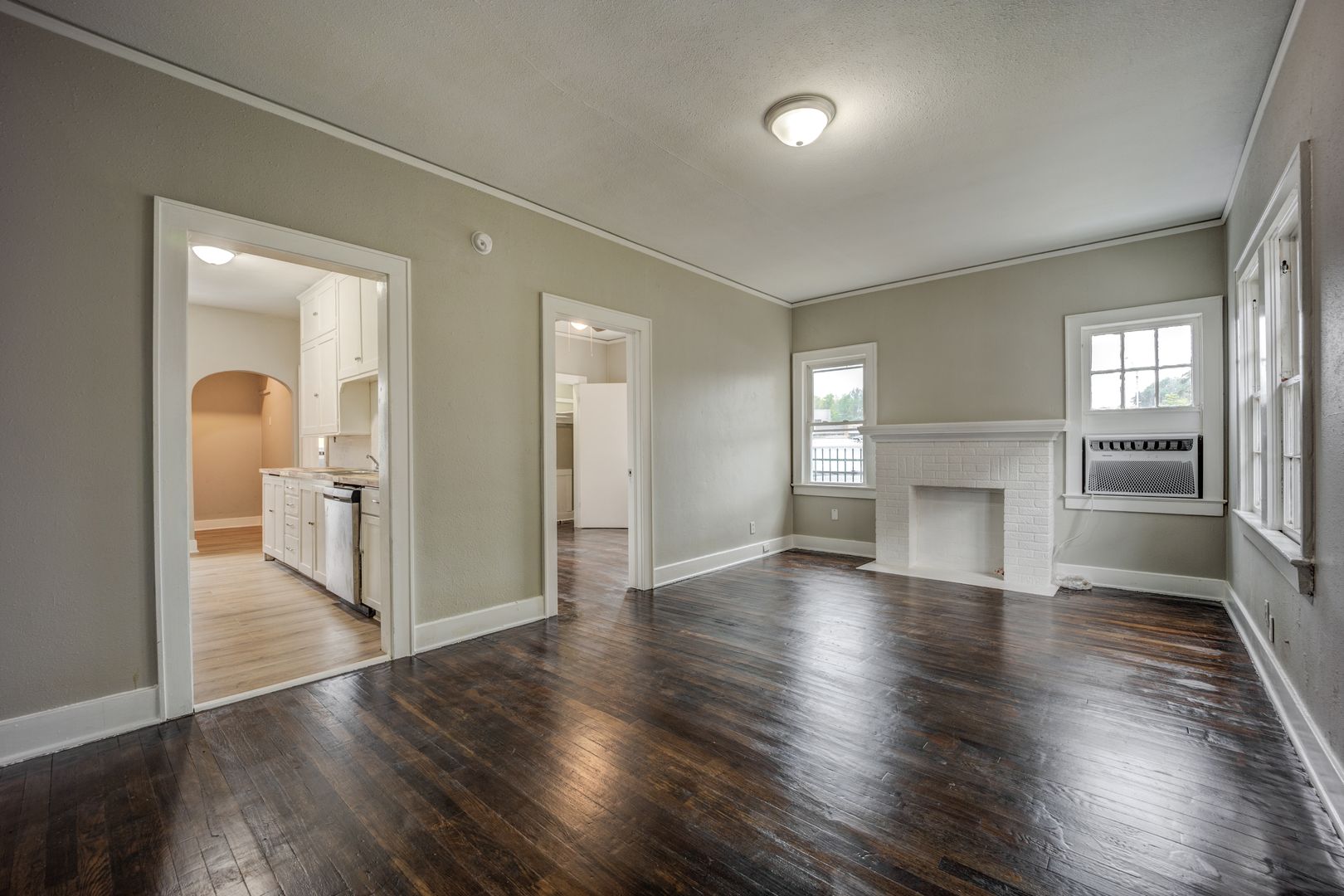 Fort Smith Apartment: 16 North 15th Street