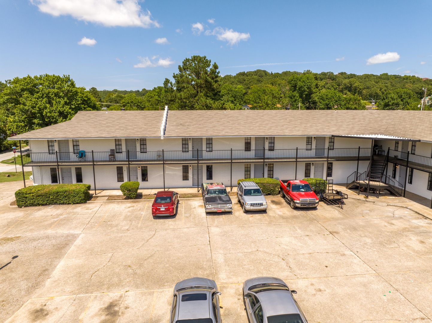 MF-16-The Dogwood Apartments 8 of 12
