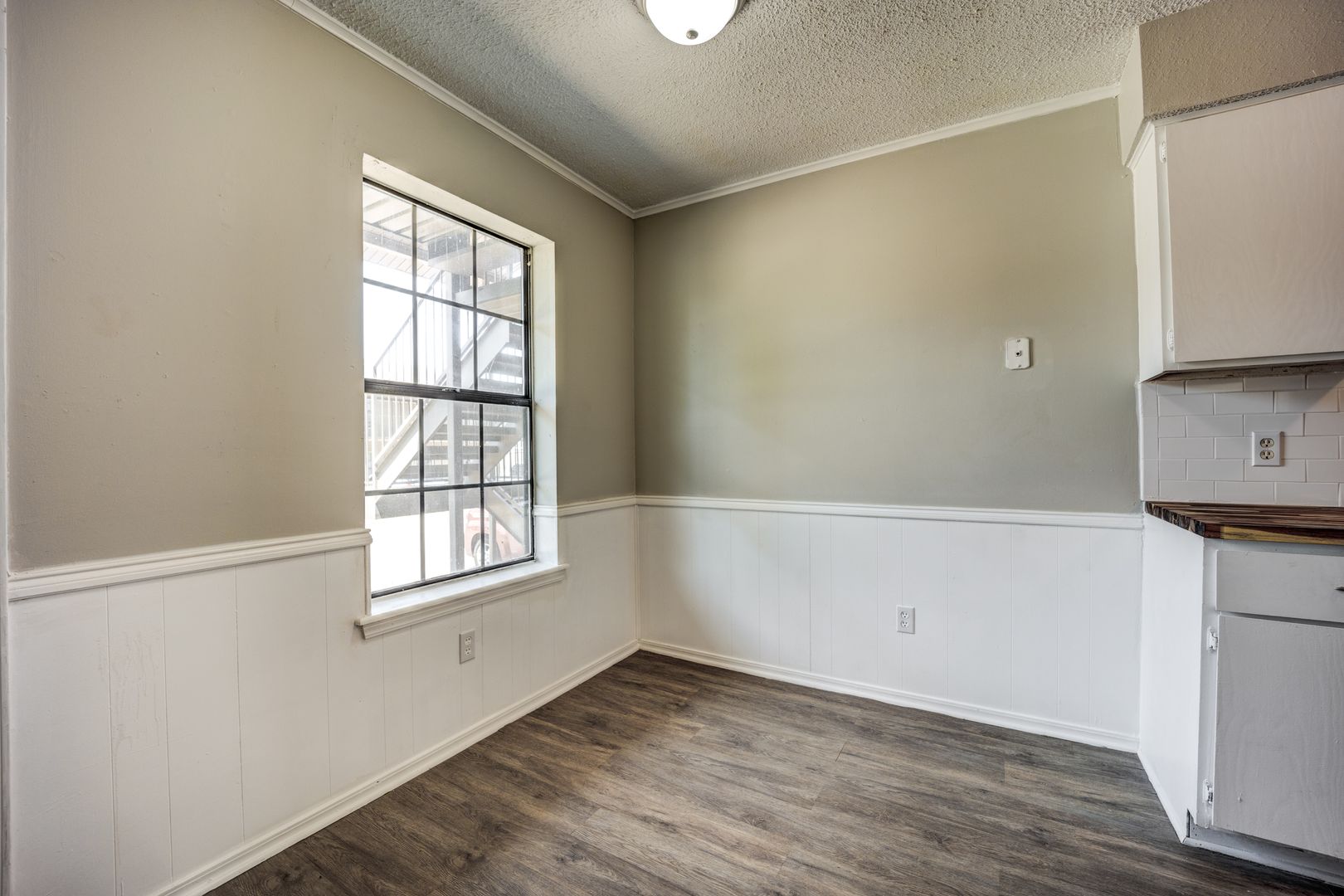 MF-18-The Cottonwood Apartments 7 of 12