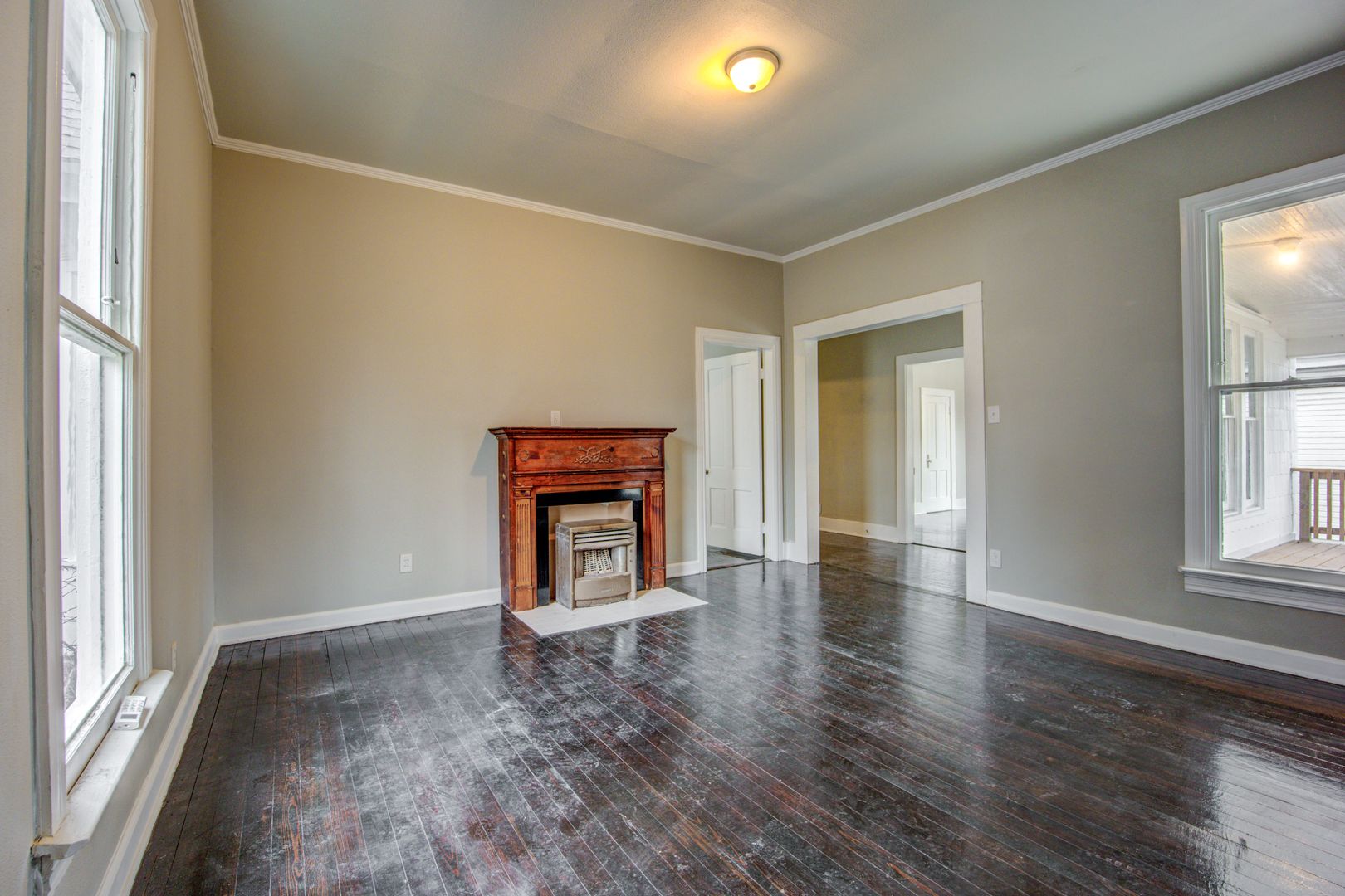 SF-040-516 South 17th Street House 7 of 12
