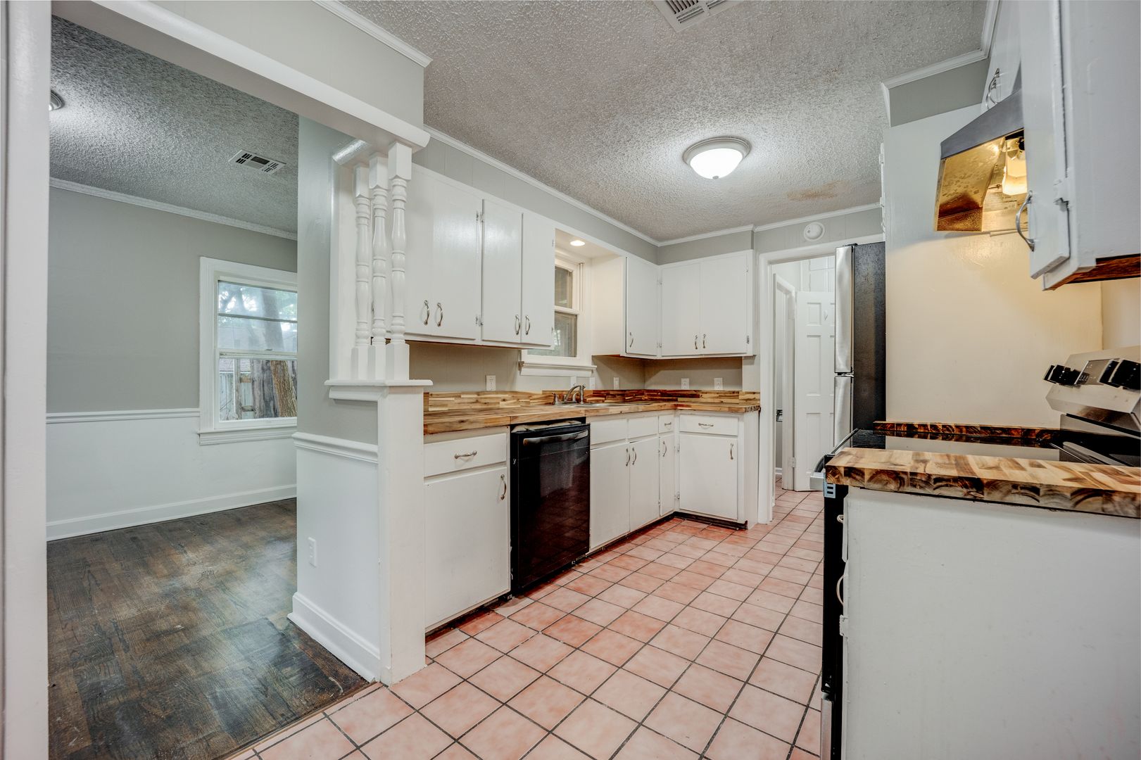 SF-089-2307 South 23rd Street 3 of 12
