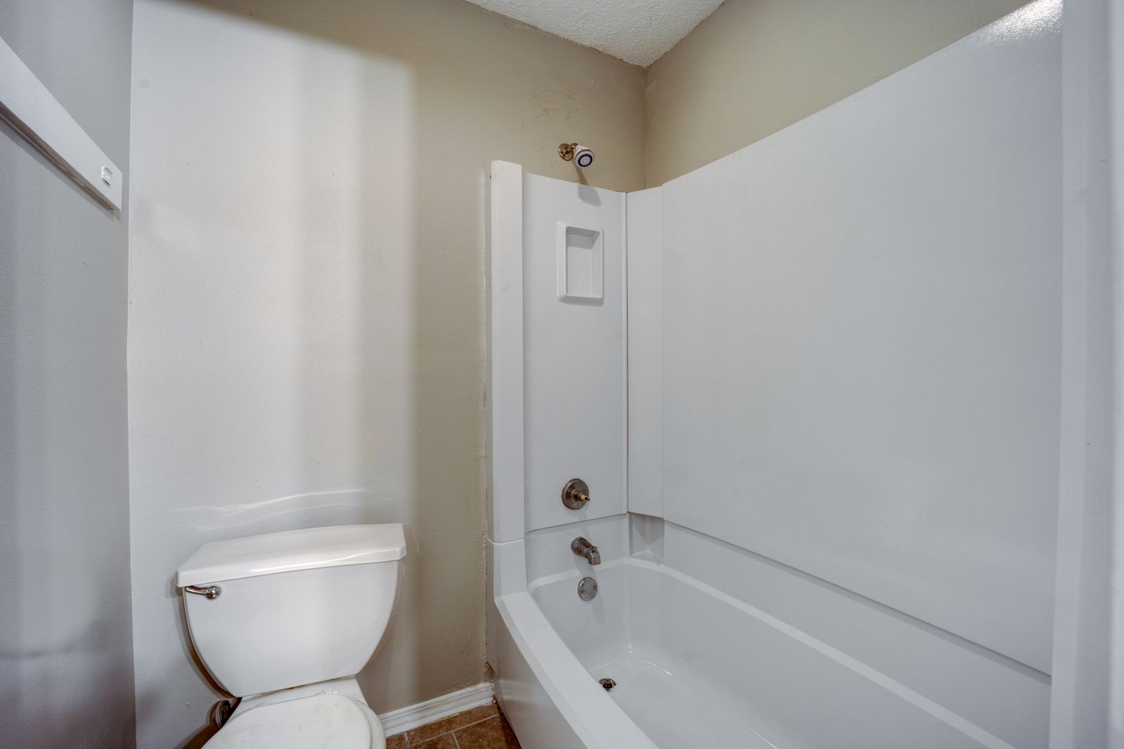MF-14-Ramsey Square Apartments 12 of 17