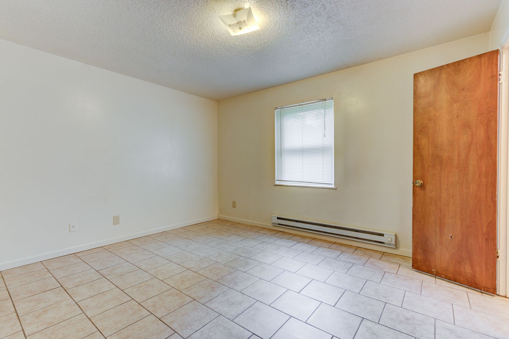 MF-06-The View Apartment 9 of 12