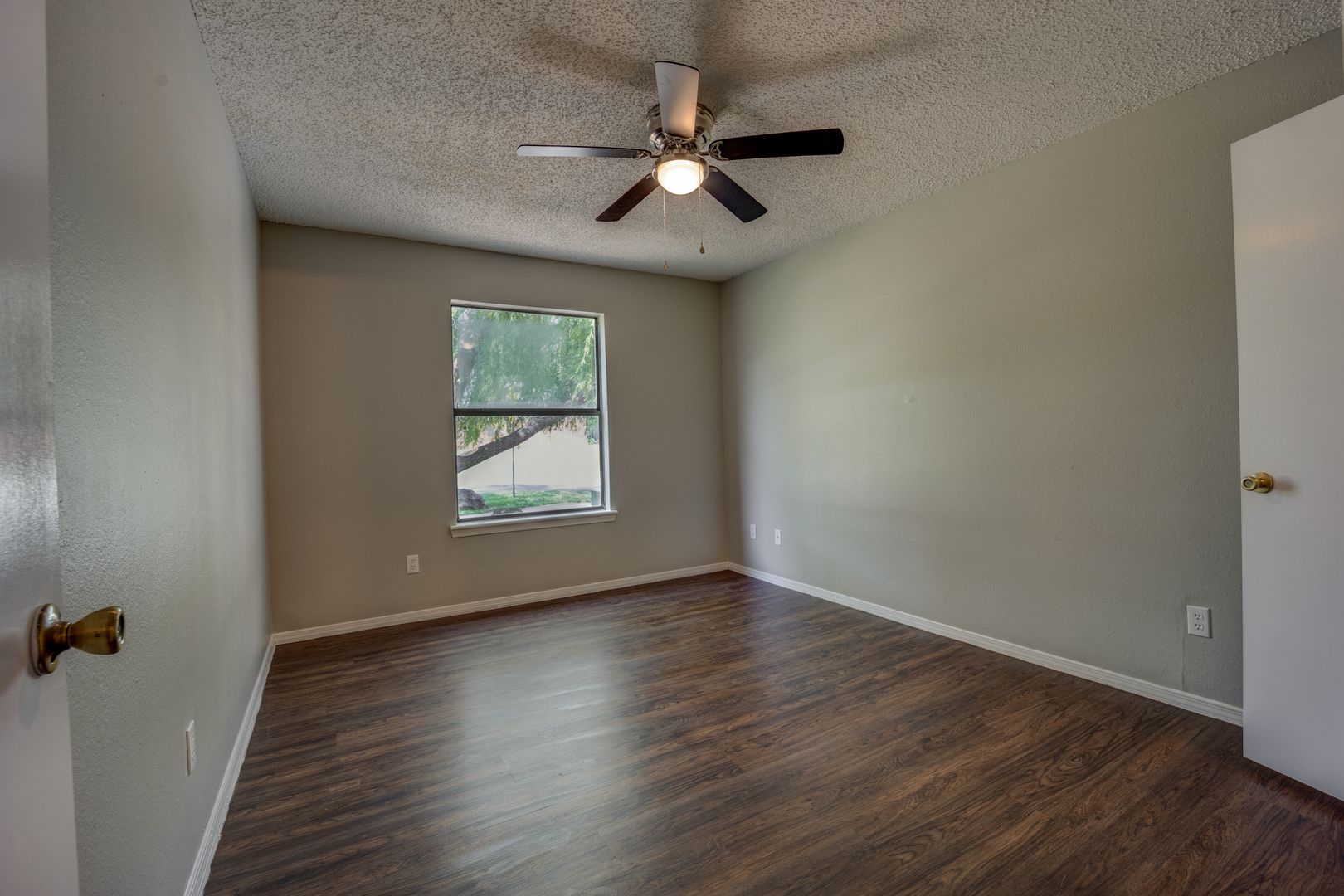 MF-14-Ramsey Square Apartments 12 of 16