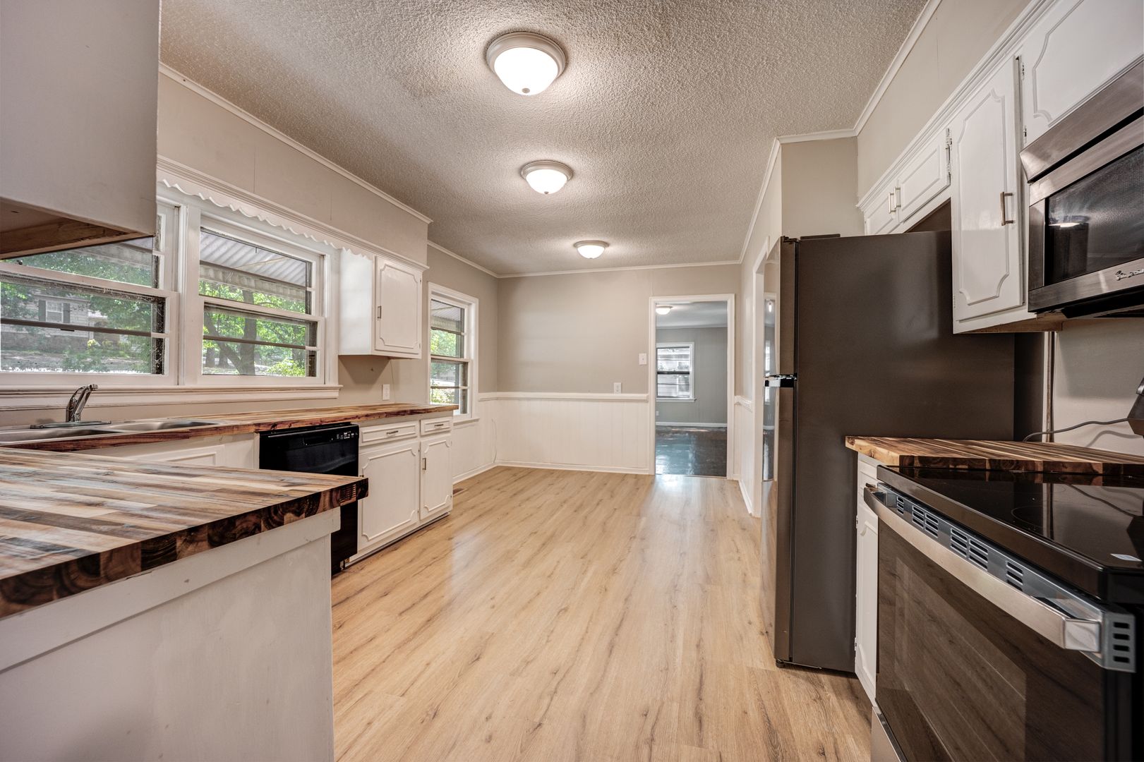 Fort Smith House: 2823 Independence Street