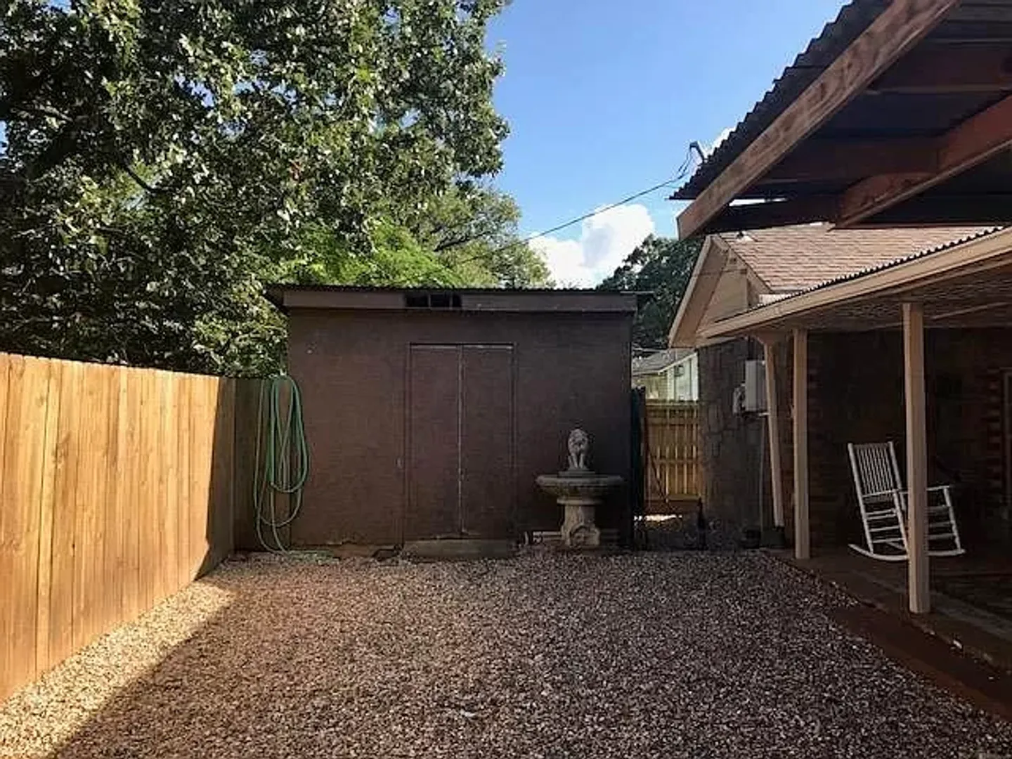 Fort Smith House: 3905 Jenny Lind Road