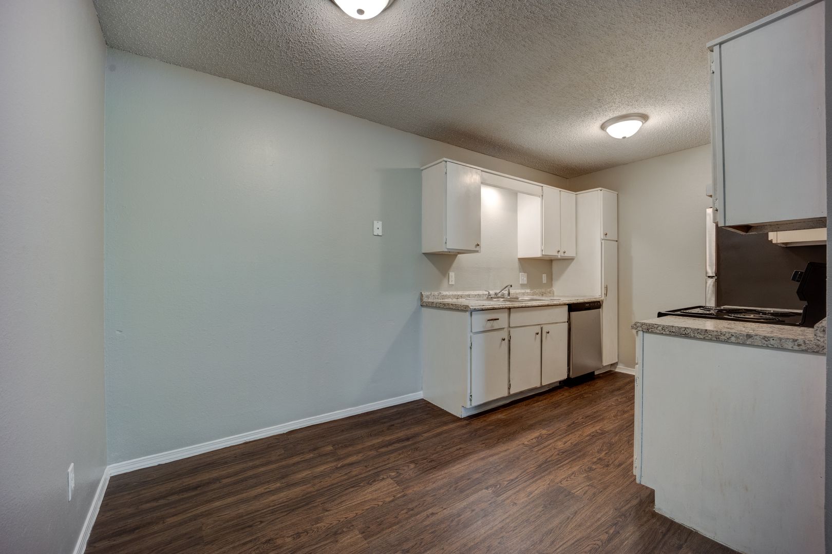 MF-14-Ramsey Square Apartments 12 of 12