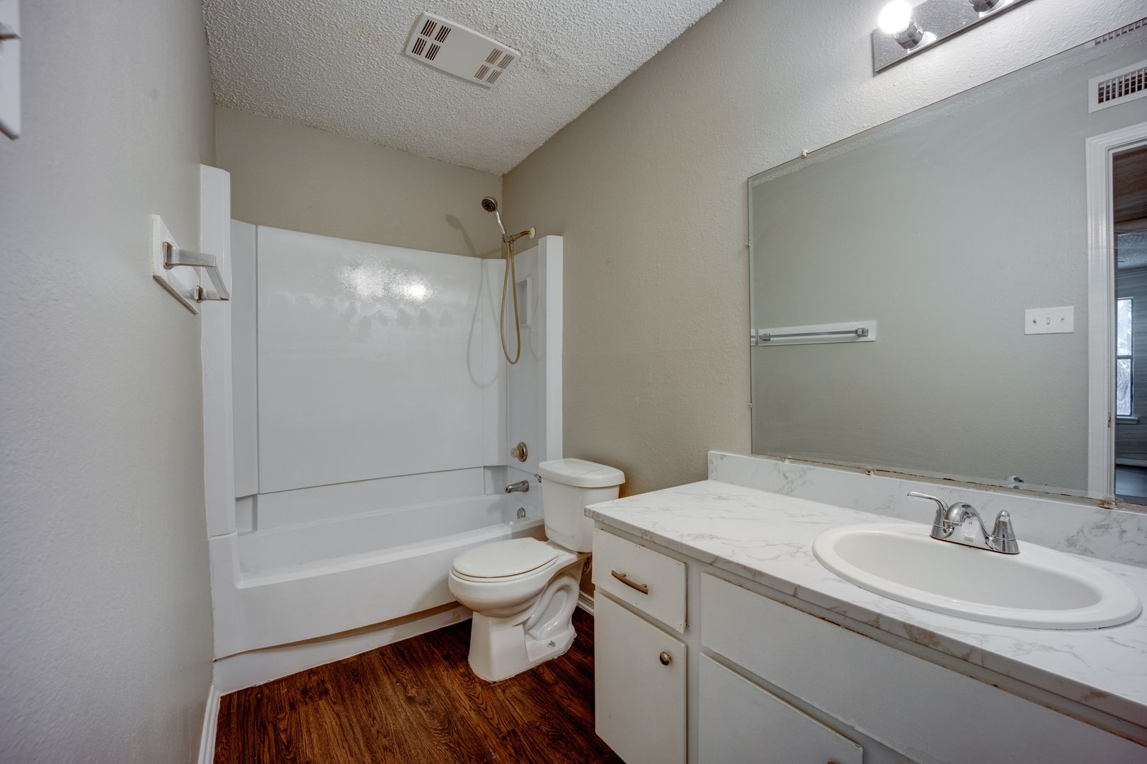 MF-14-Ramsey Square Apartments 13 of 16