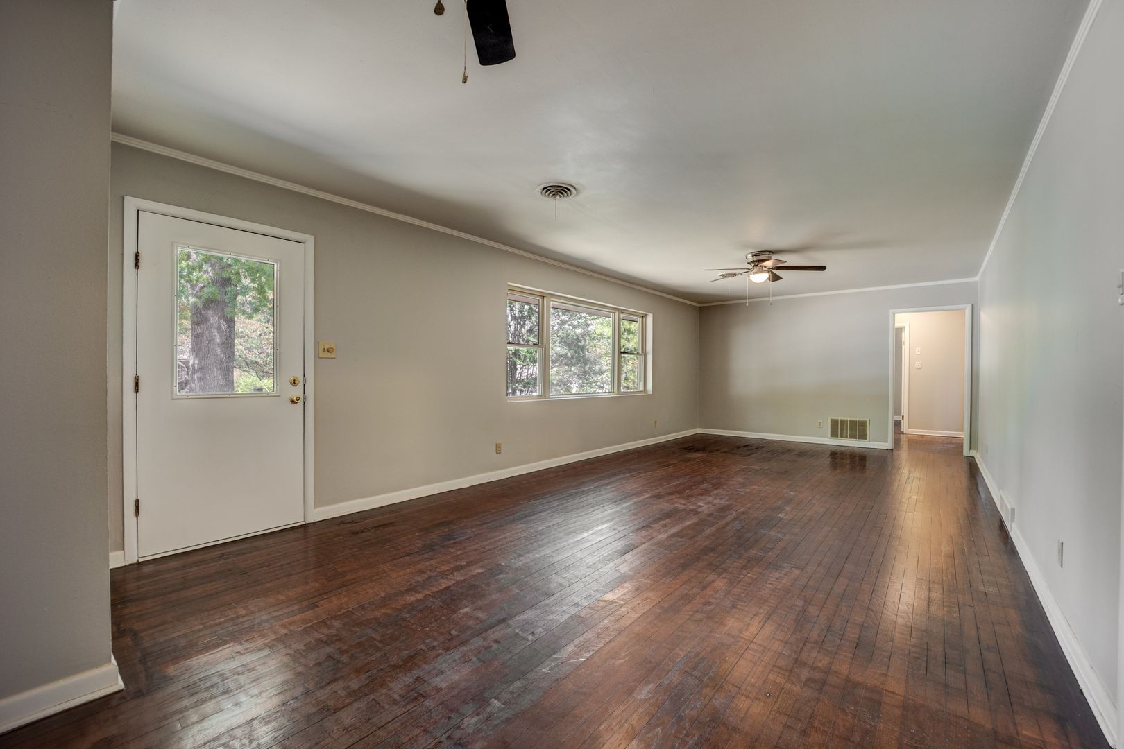 SF-098-3521 South 35th Street 11 of 12