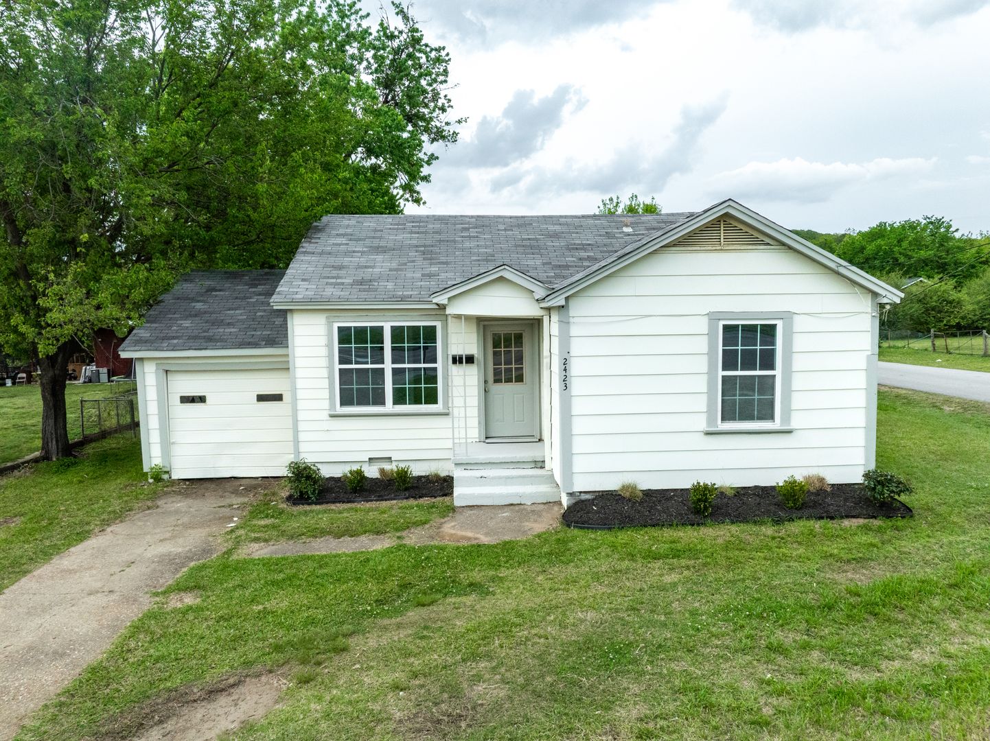 Fort Smith House: 2423 Phoenix Avenue