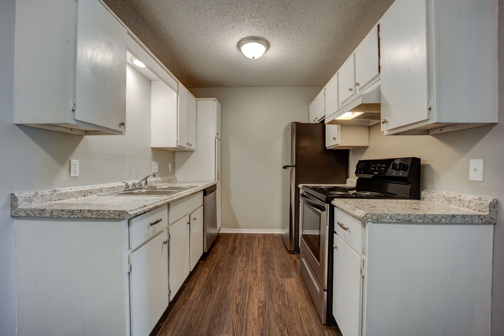MF-14-Ramsey Square Apartments 7 of 16