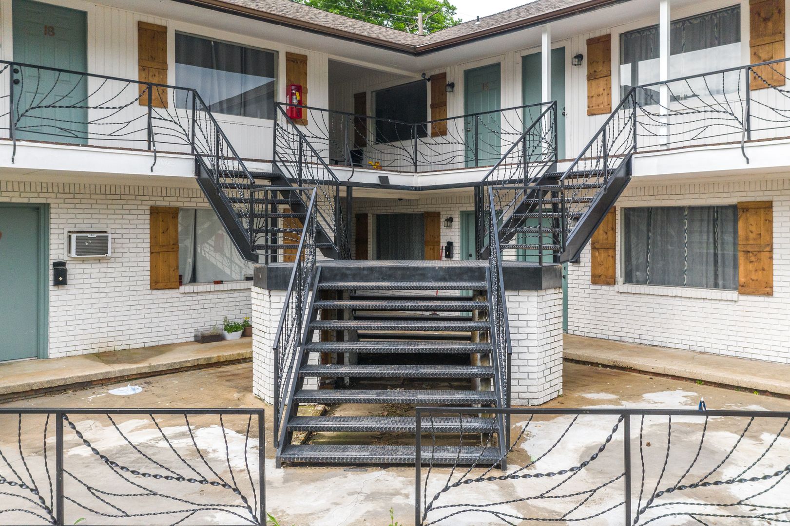 MF-09-The Grove Apartments 11 of 12