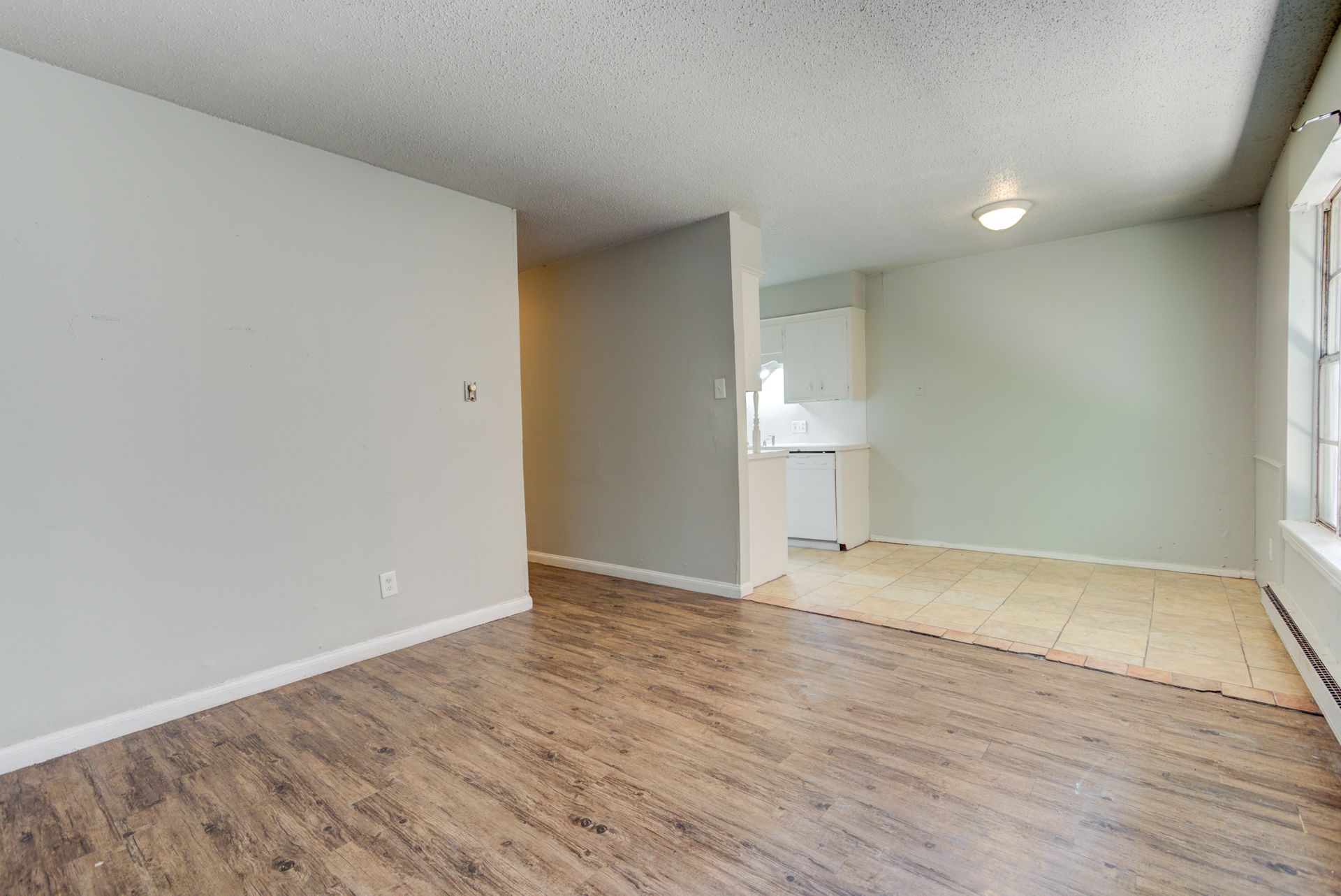 MF-06-The View Apartment 2 of 12