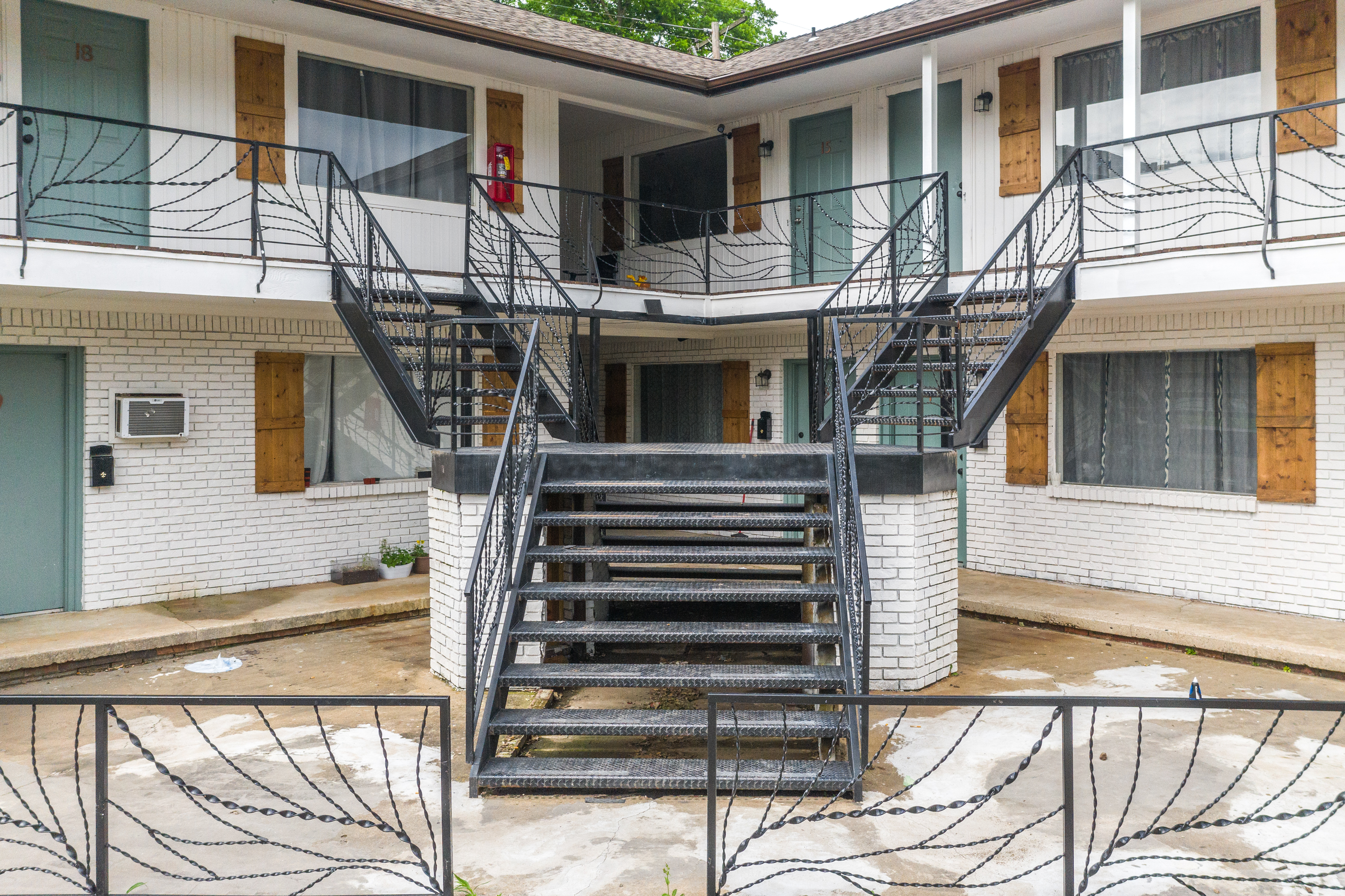 MF-09-The Grove Apartments 5 of 12
